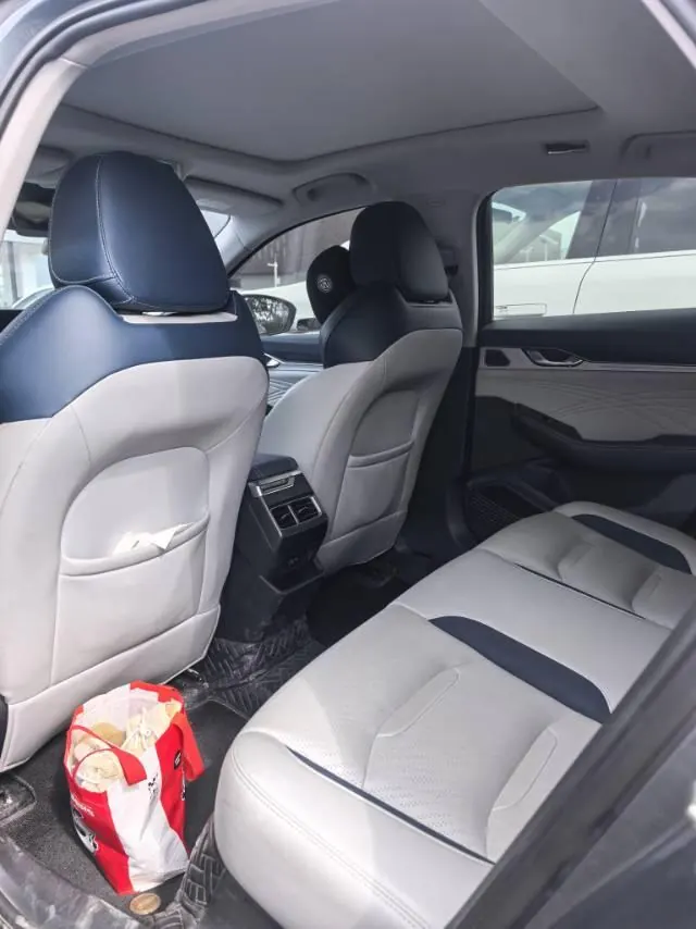 Geely 2021 xingrui 2.0T distinguished model (modified) automatic gear 5