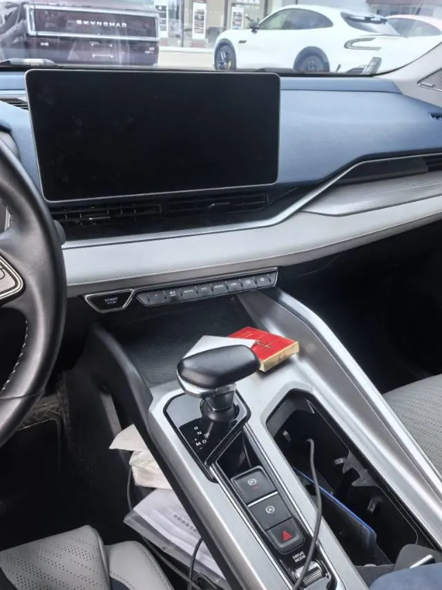 Geely 2021 xingrui 2.0T distinguished model (modified) automatic gear 7