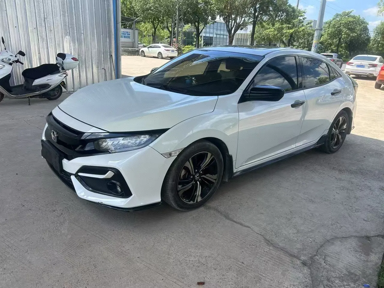 Открыть галерею: Honda 2021 Civic Hatchback 1.5T Stepless 220TURBO Tide Cool Control Automatic Gear