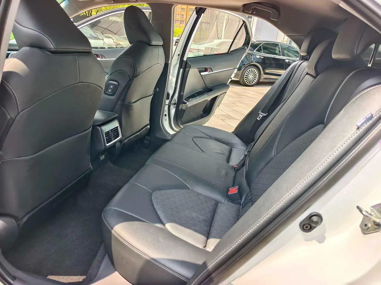 Toyota 2023 Camry 2.5S Front Edition Automatic Gear 5