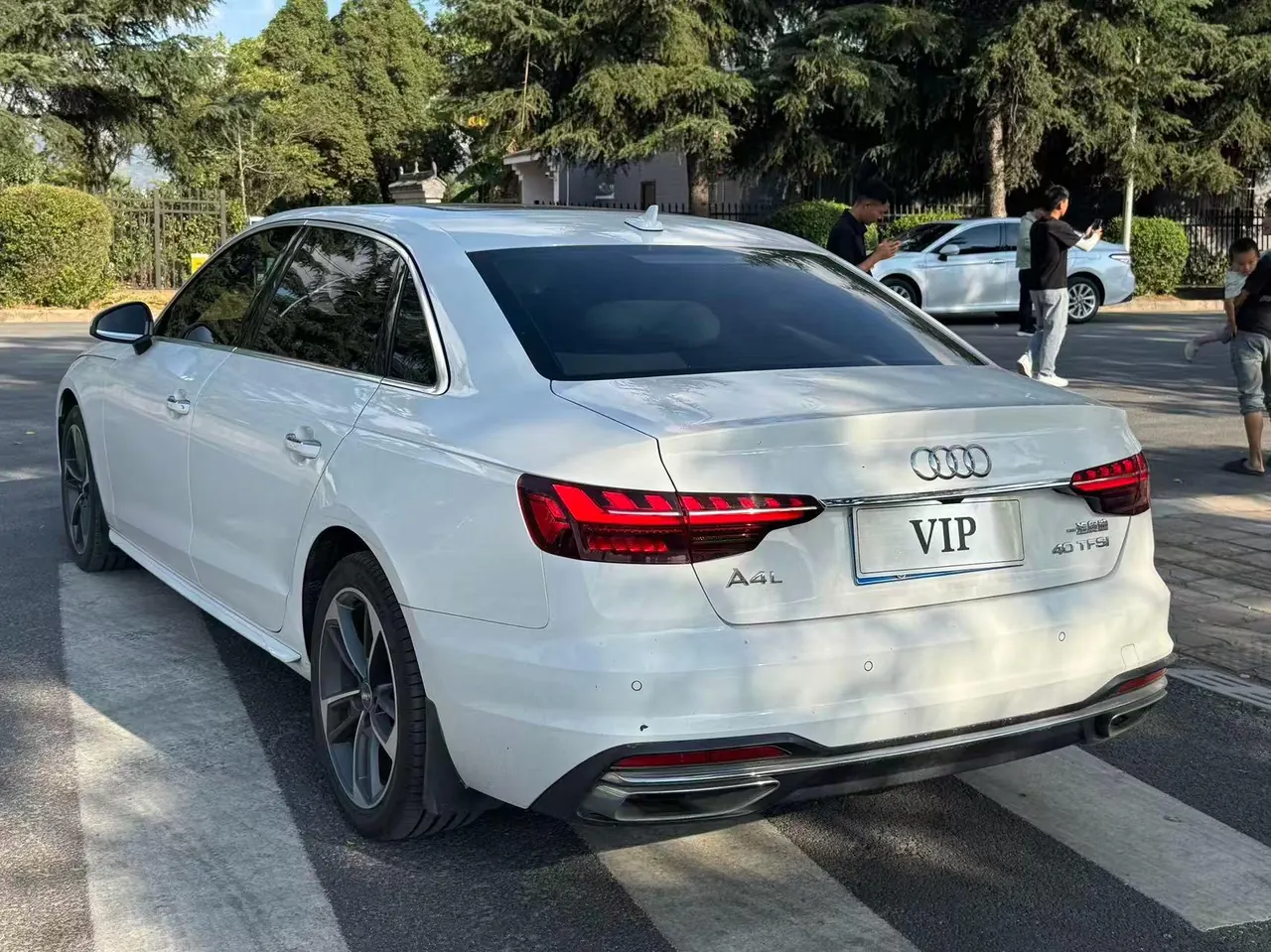 Audi 2020 A4L 2.0TFSI 40TFSI Fashion Elegant Automatic 9