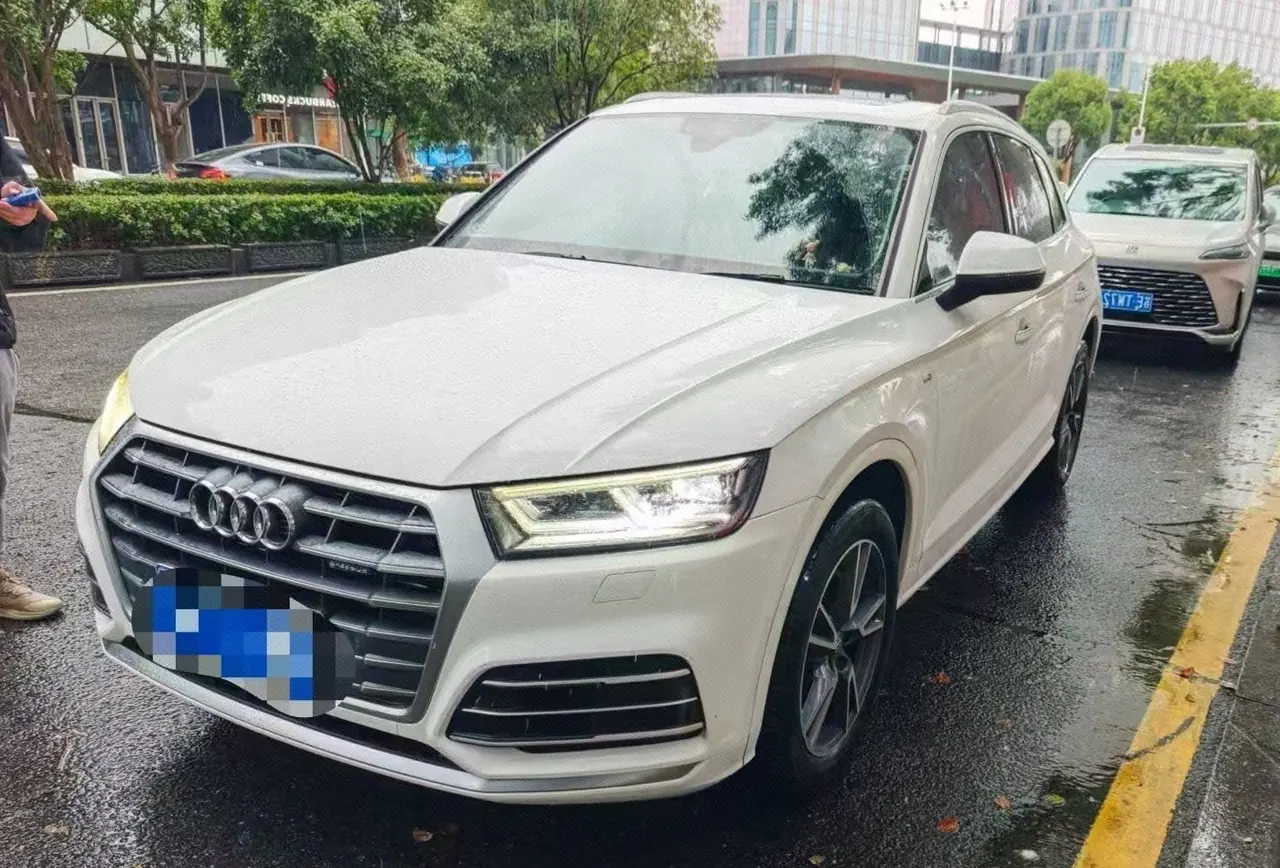 Open image lightbox: Audi 2020 Q5L 2.0TFSI 40TFSI Rongxiang Fashion Automatic
