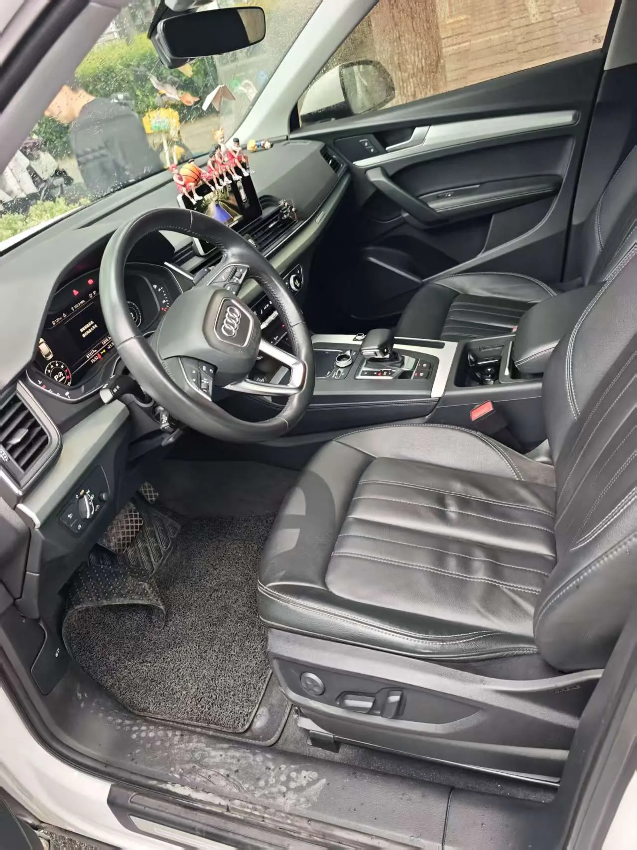 Audi 2020 Q5L 2.0TFSI 40TFSI Rongxiang Fashion Automatic 2