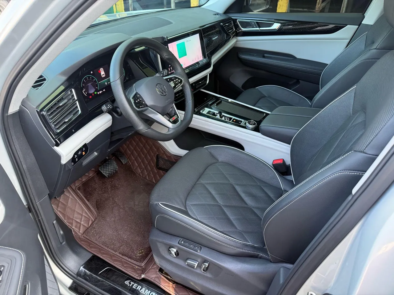 Volkswagen 2021 Tuang 2.0TSI 380TSI 4WD Respect Deluxe Automatic Transmission 7