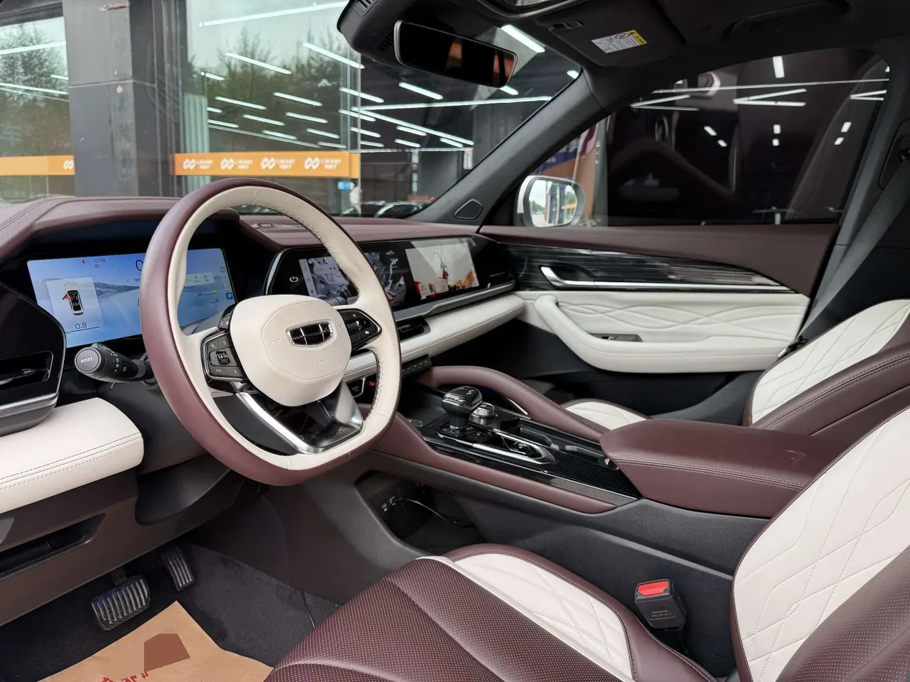 Geely 2021 XingyueL (Monjaro) 2.0TD EVO two-wheel drive distinguished automatic transmission 10