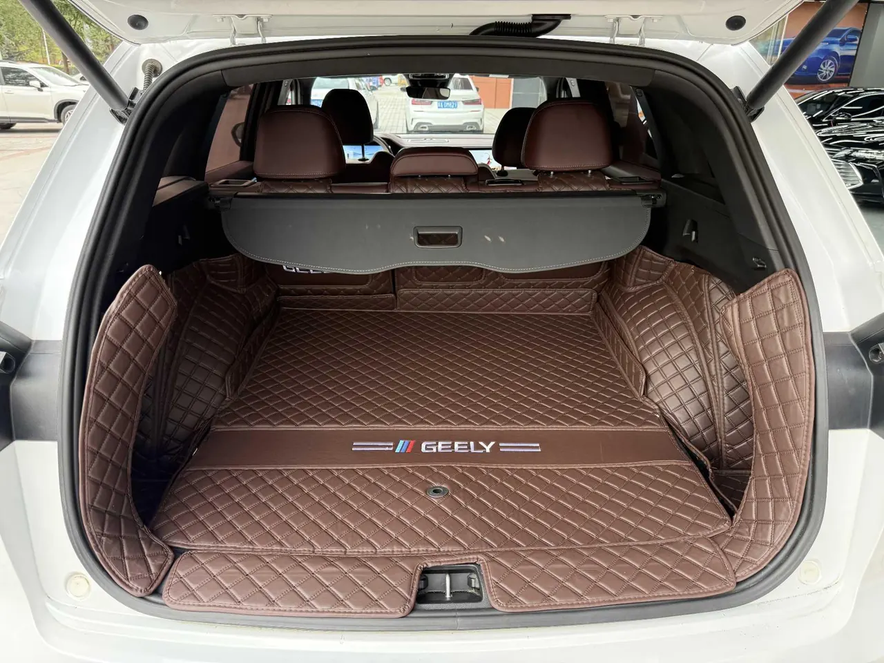 Geely 2021 XingyueL (Monjaro) 2.0TD EVO two-wheel drive distinguished automatic transmission 9