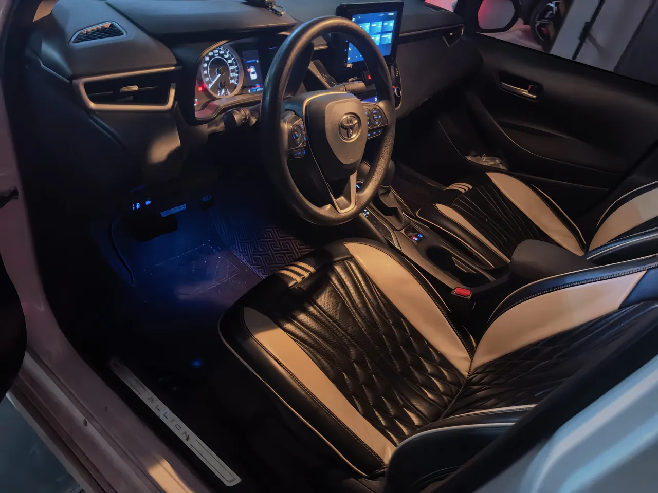 Toyota 2021 Asian Lion 2.0 Stepless Deluxe Edition Automatic Gear 2