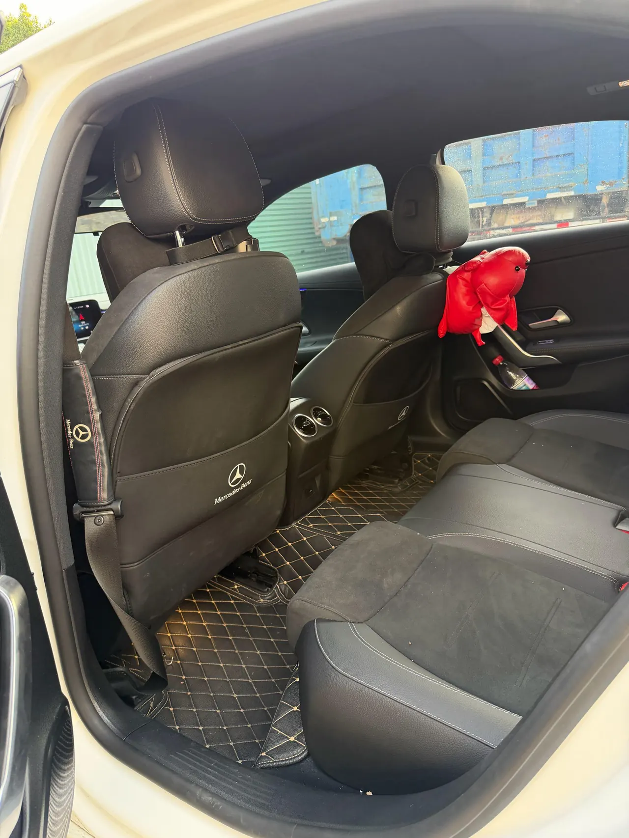 Mercedes Benz Class A 2021 A 200 L 1.3T Dynamic Automatic 3
