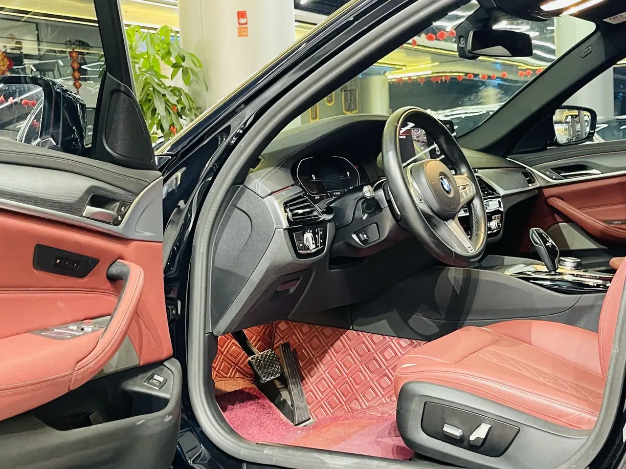 BMW 5 Series 2023 530Li 2.0T Leading M Sports Suit Automatic Gear 5