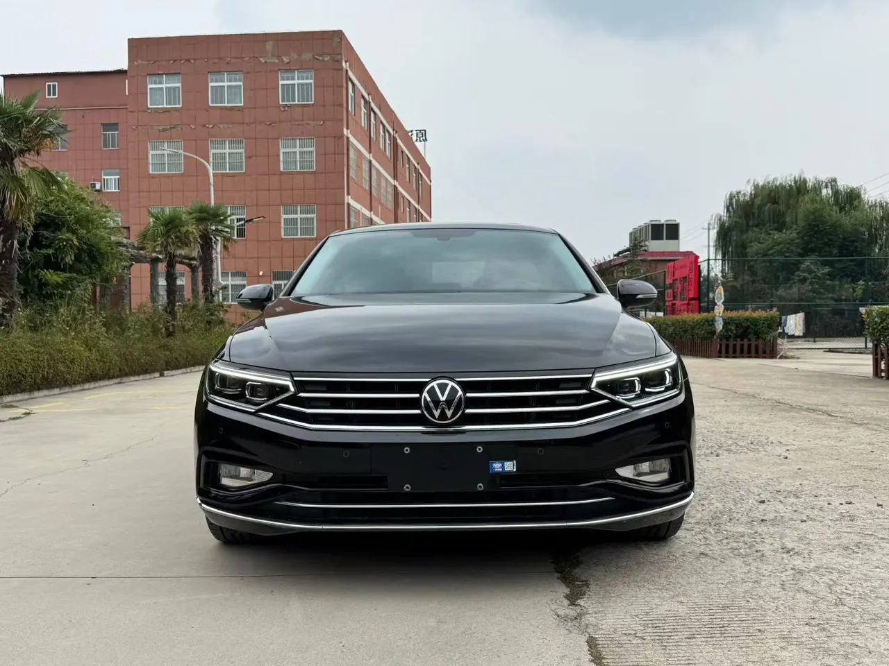 Volkswagen 2020 Magotan 2.0TSI 330TSI luxury automatic transmission 2