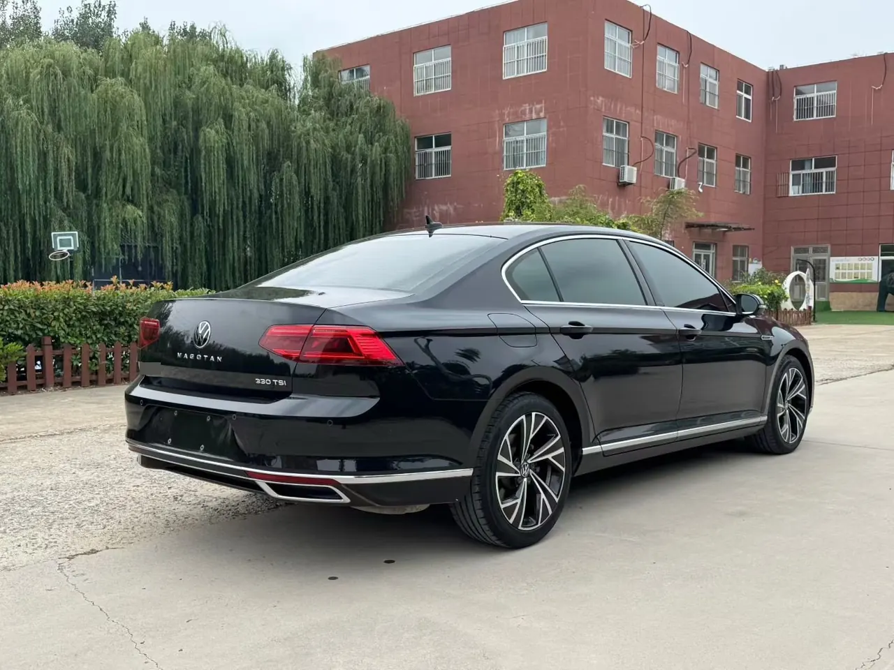 Volkswagen 2020 Magotan 2.0TSI 330TSI luxury automatic transmission 7