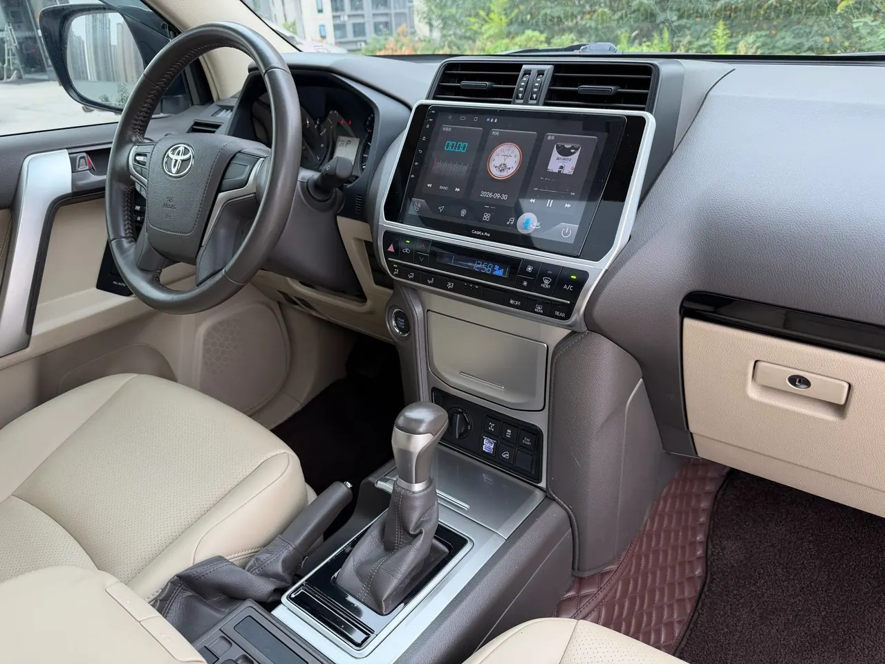 Toyota Prado (Imported) 2023 Prado 4.0 Automatic 10