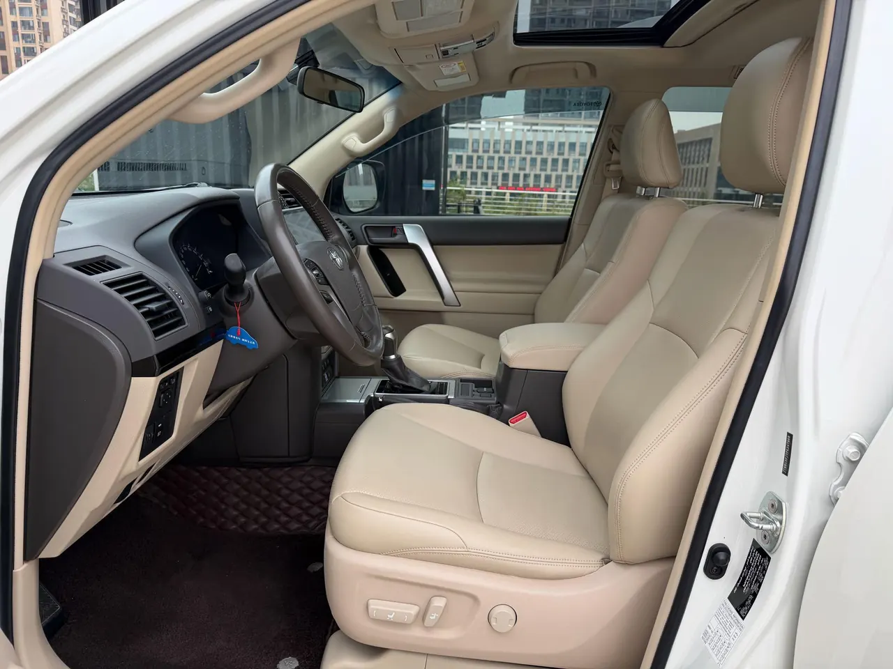 Toyota Prado (Imported) 2023 Prado 4.0 Automatic 12