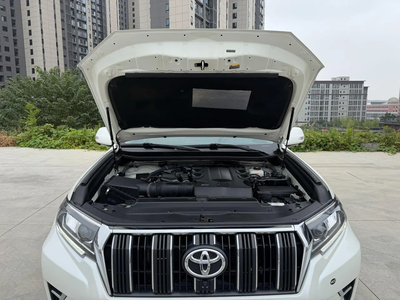 Toyota Prado (Imported) 2023 Prado 4.0 Automatic 16