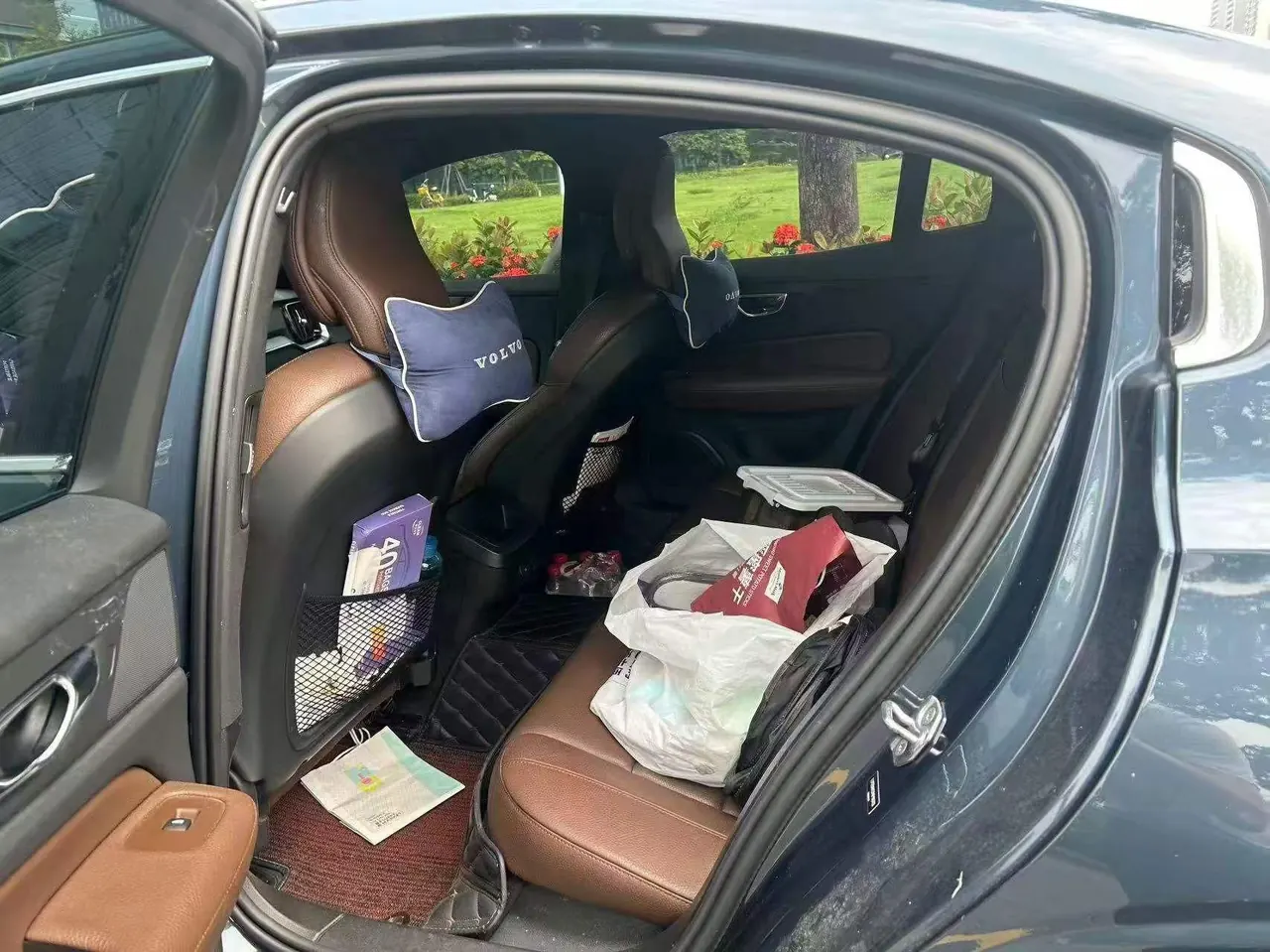 Volvo 2021 S60 2.0T T4 Zhiyuan Deluxe Edition Automatic Gear 5