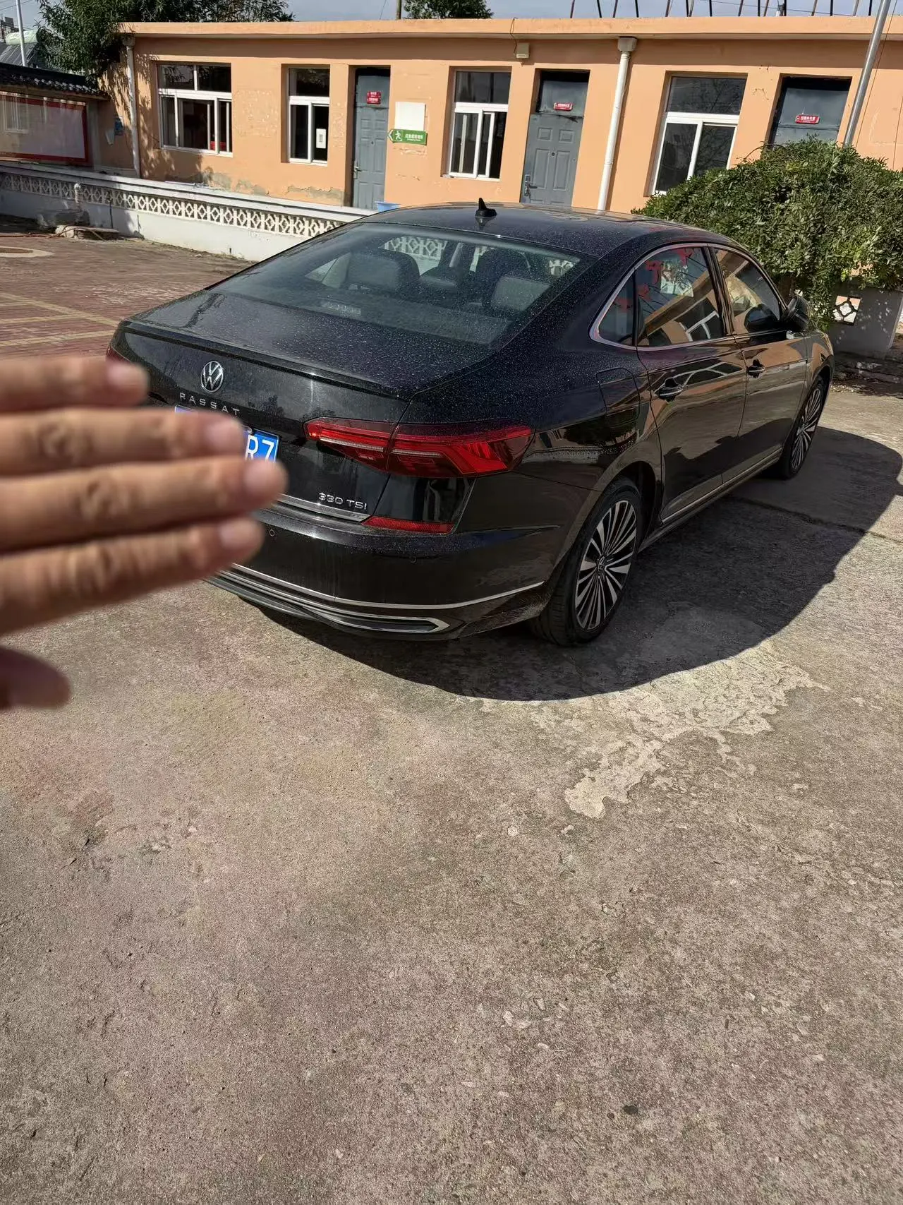 Volkswagen 2021 Passat 2.0TSI 330TSI Deluxe Edition Automatic 3