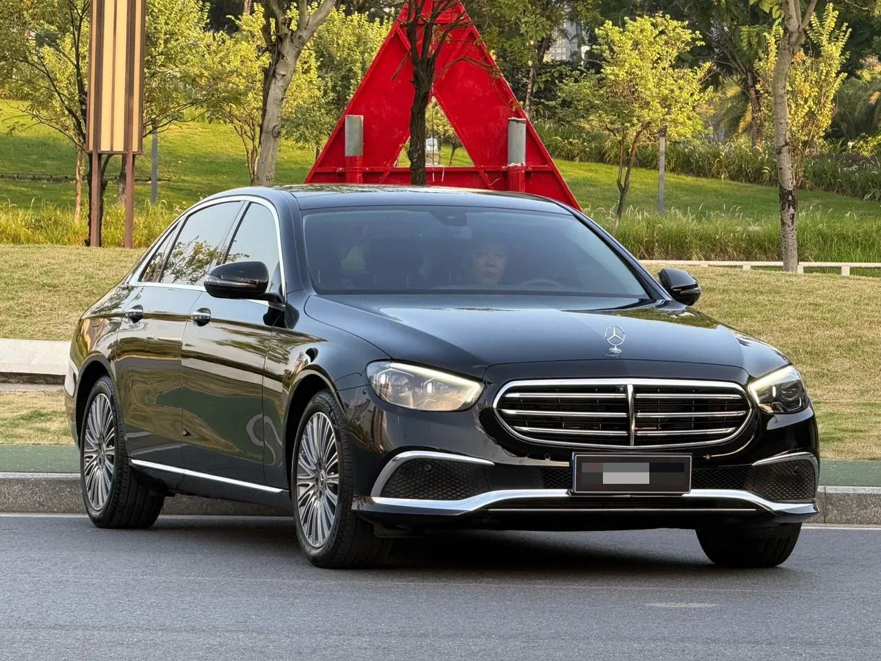 Mercedes Benz E Class 2023 E 300 L 2.0T Luxury Automatic Gear 3