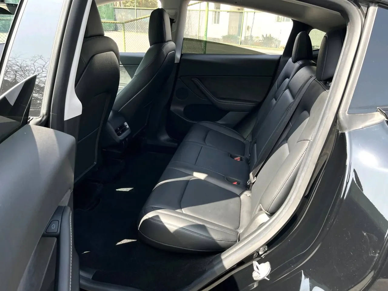 Tesla 2021 Model Y Standard Endurance Rear Drive Automatic Gear 2