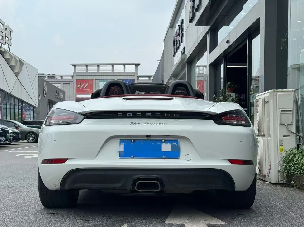 Porsche 718 (Imported) 2022 718 Boxer 2.0T Automatic 8
