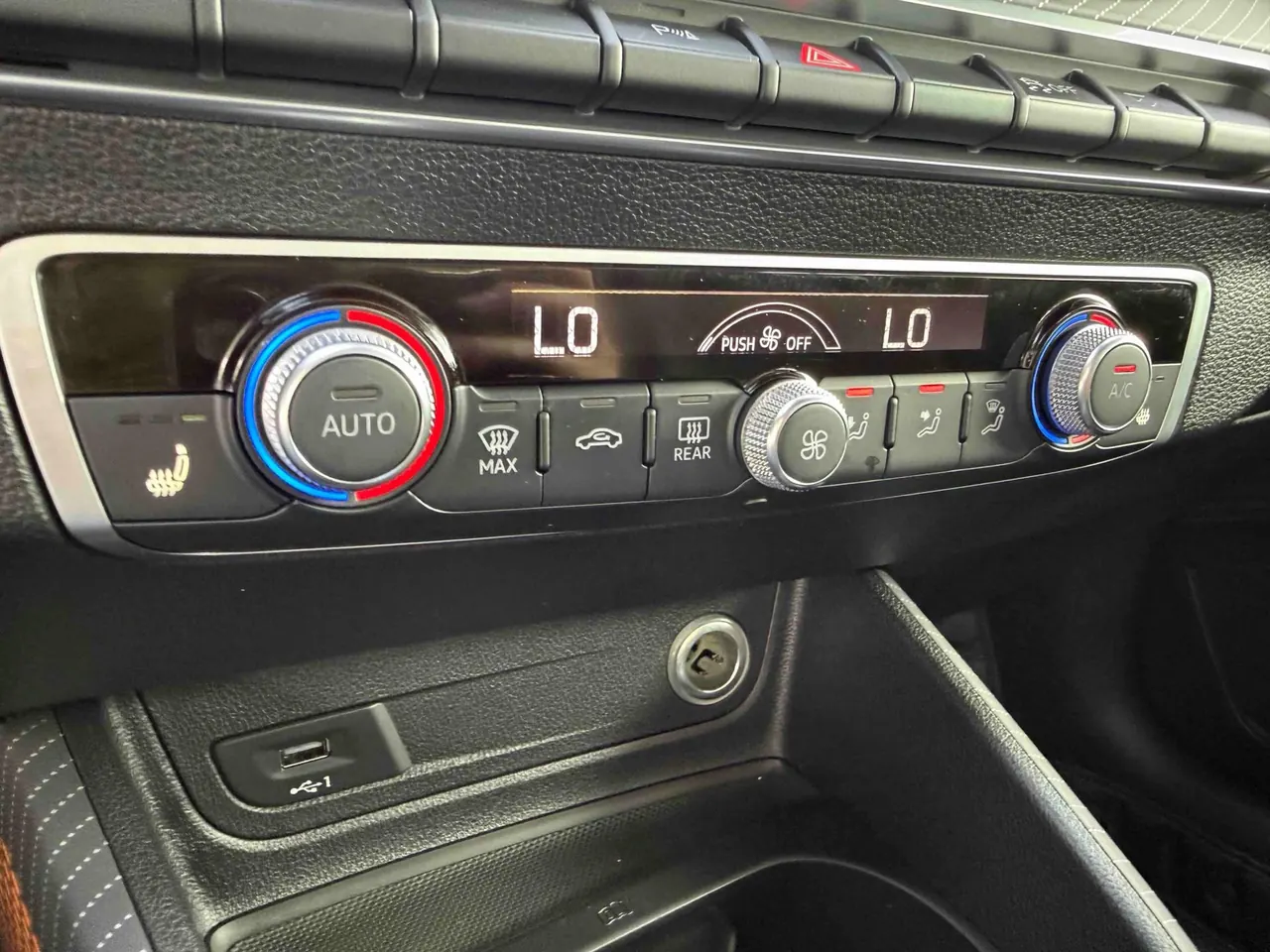 Audi 2022 Q2L 1.4TFSI 35TFSI Fashion Dynamic Automatic 10