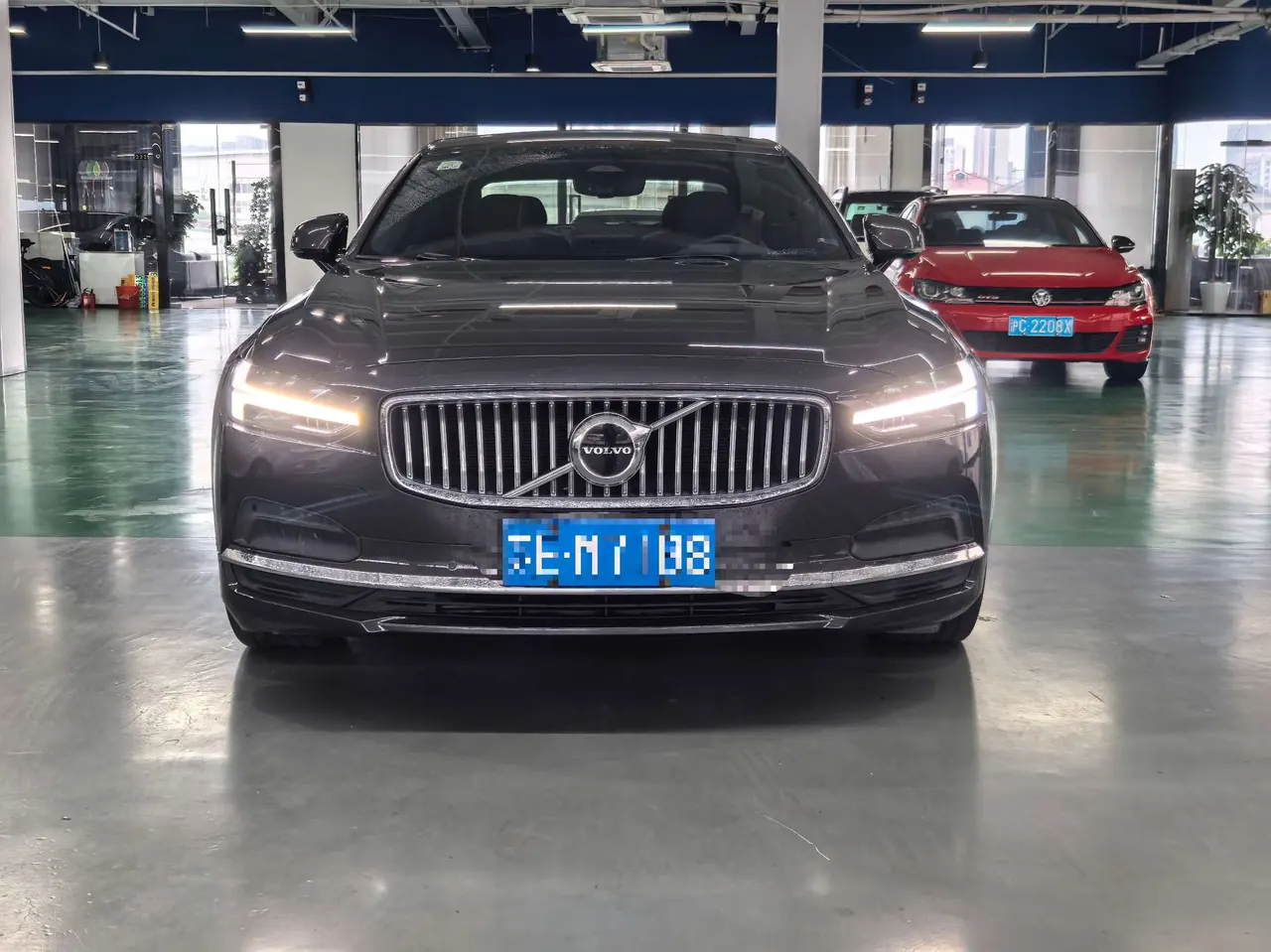 Volvo 2022 S90 2.0T B5 Zhiyi Deluxe Edition Automatic Gear 2