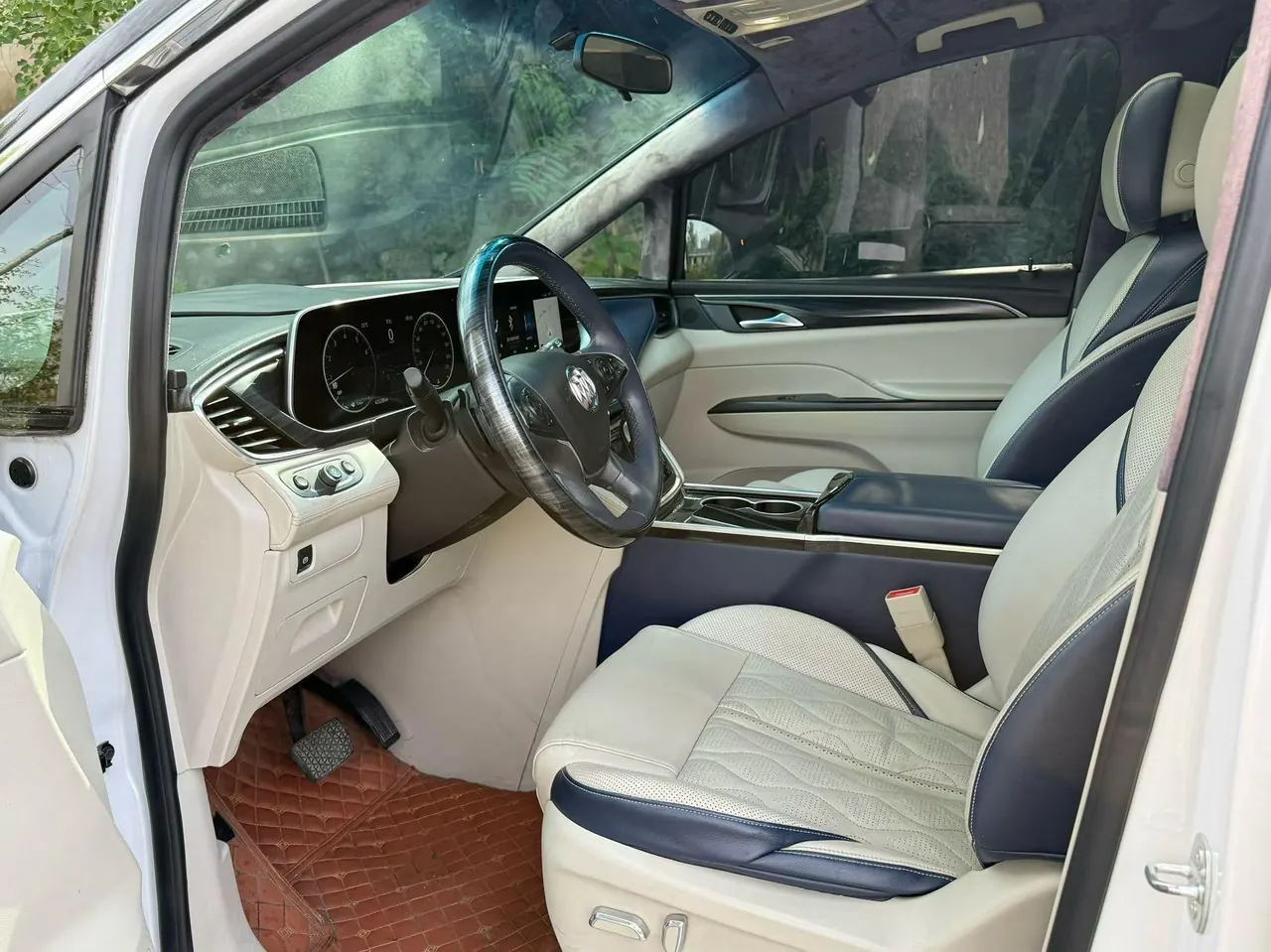 Buick 2020 GL8 ES Lu Zun 2.0T 653T Luxury Automatic Gear 7