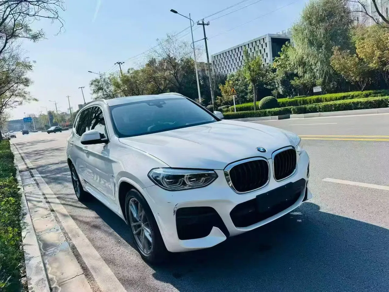 BMW 2021 X3 xDrive25i 2.0T M sports suit automatic gear 3
