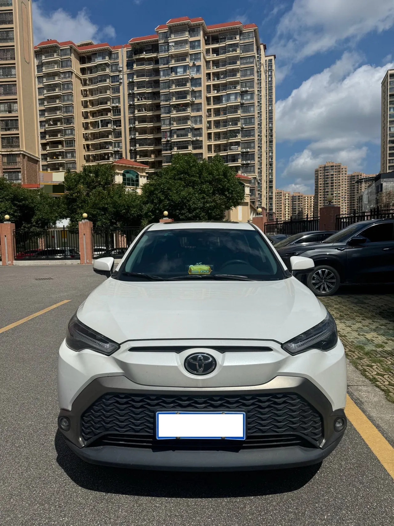 Toyota 2022 Front Landa 2.0 Stepless Luxury PLUS Edition Automatic Gear 2
