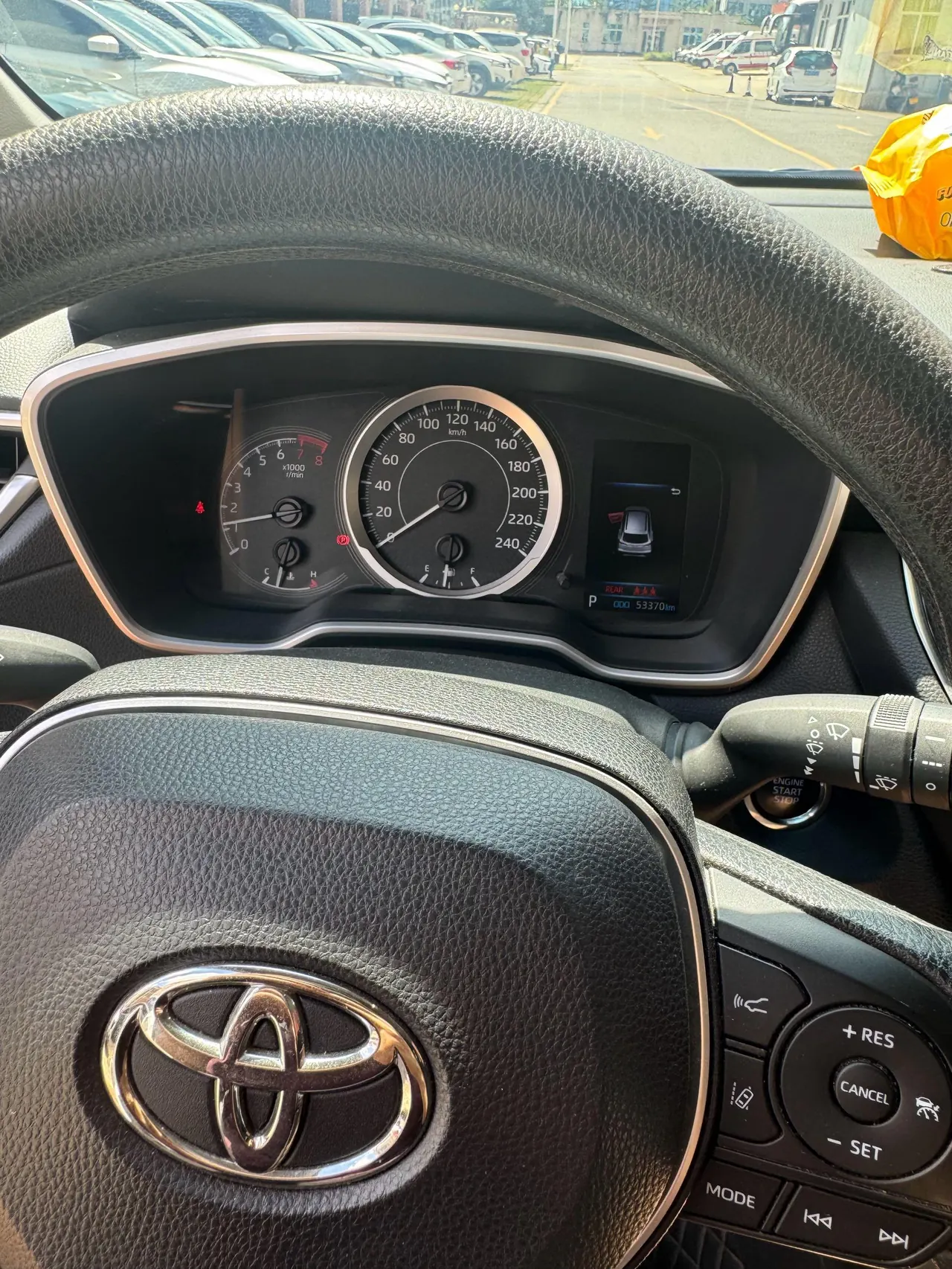 Toyota 2022 Front Landa 2.0 Stepless Luxury PLUS Edition Automatic Gear 6