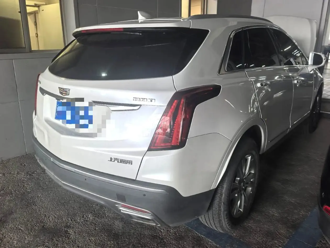 Cadillac 2022 XT5 48V 2.0T Two-Drive Luxury Automatic Gear 4