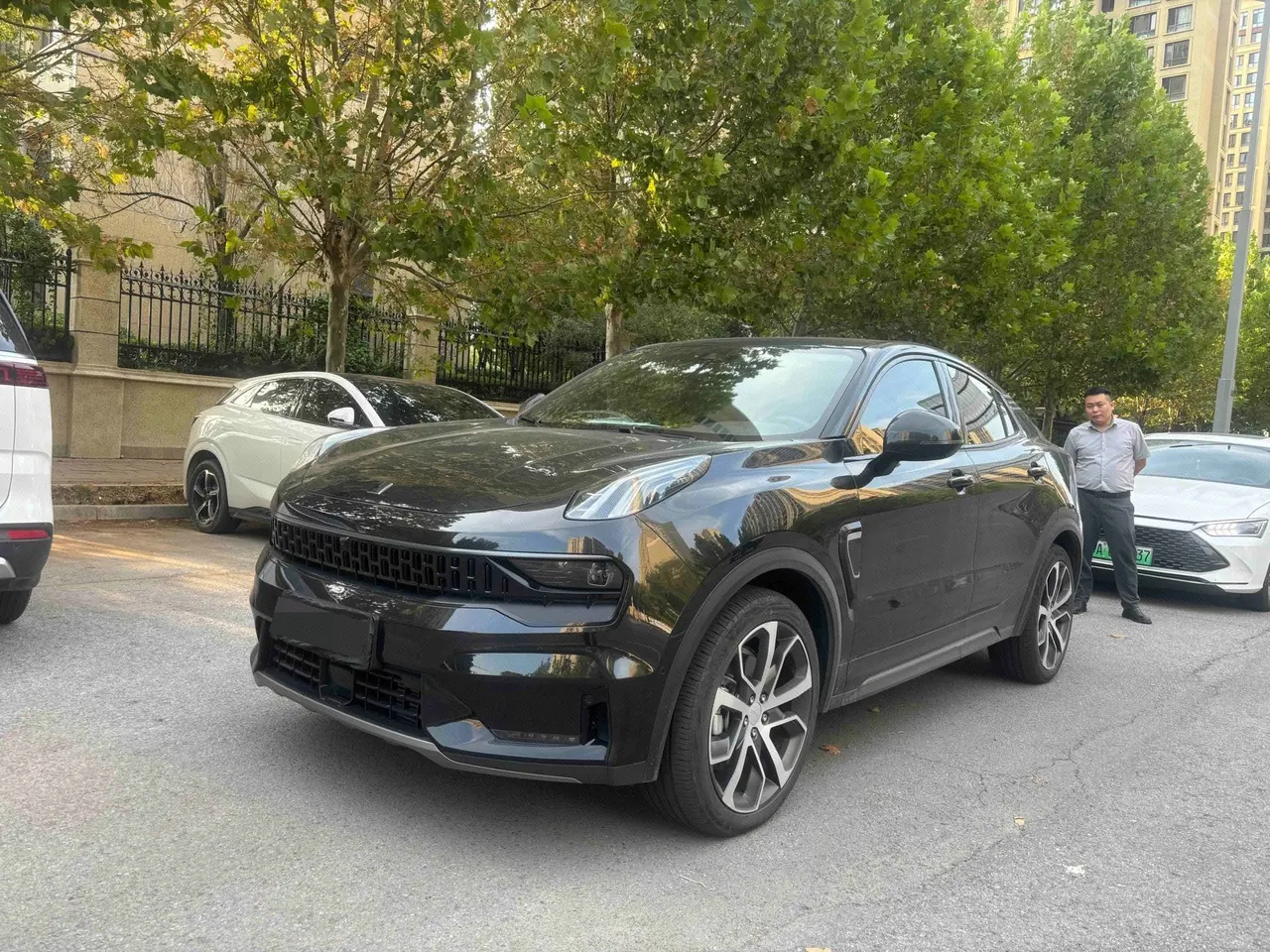 Open image lightbox: LYNK&CO 2020 LYNK&CO 05 2.0TD four-wheel drive Halo automatic gear
