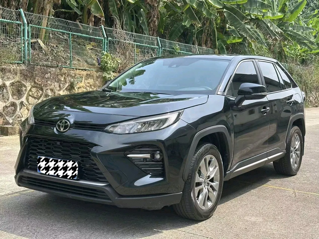 Open image lightbox: Toyota 2022 Willanda 2.0 Stepless Two-Drive Luxury PLUS Edition Automatic Gear
