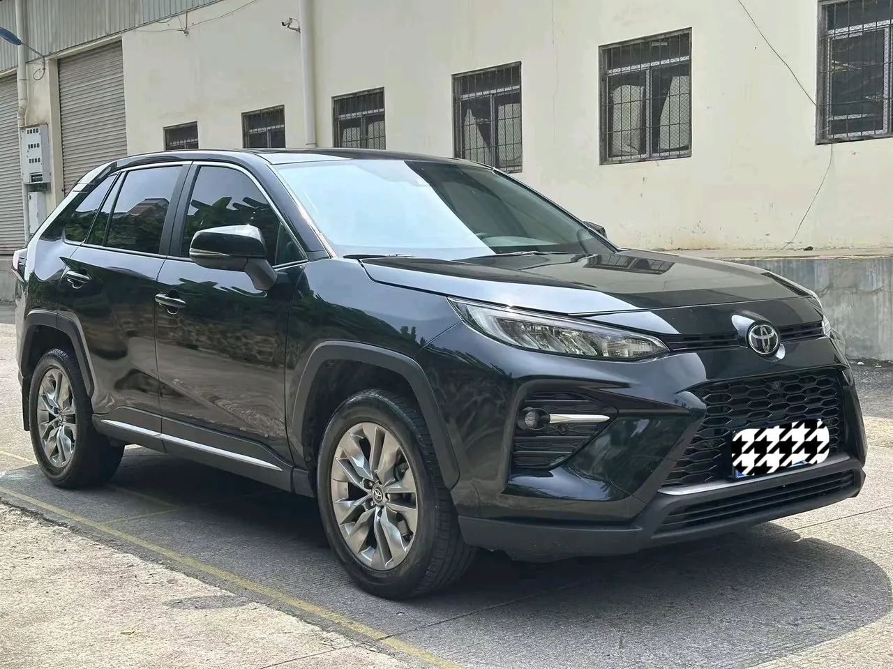 Toyota 2022 Willanda 2.0 Stepless Two-Drive Luxury PLUS Edition Automatic Gear 3