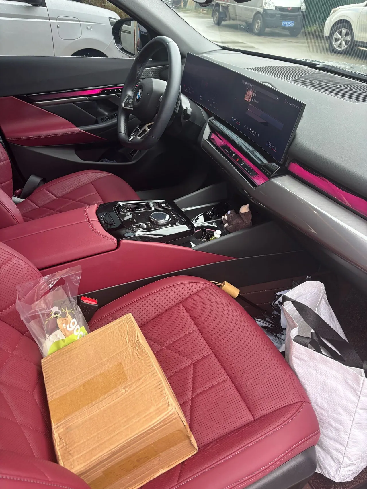 BMW 5 Series 2024 model 530Li 48V 2.0T Leading Edition M Sport Package Automatic 4