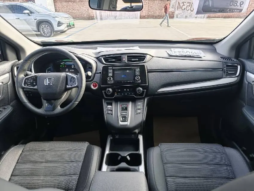 Honda 2021 CR-V hybrid 2.0 stepless two-wheel drive sharp and clean version automatic transmission 8