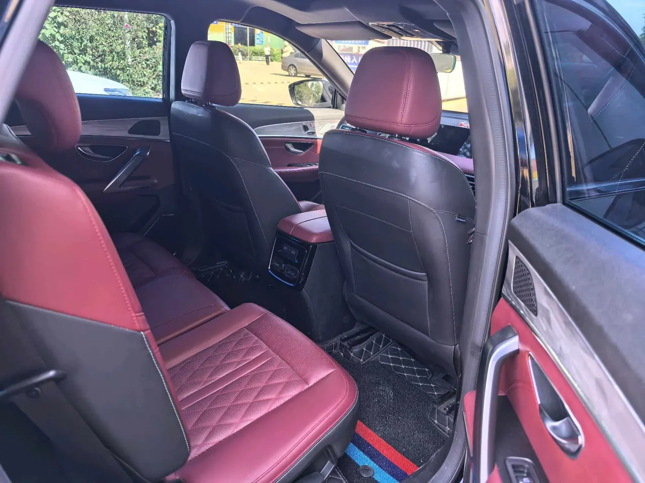 Jetour 2023 X70 PLUS 1.6T Strong 7-seat Automatic Gear 4