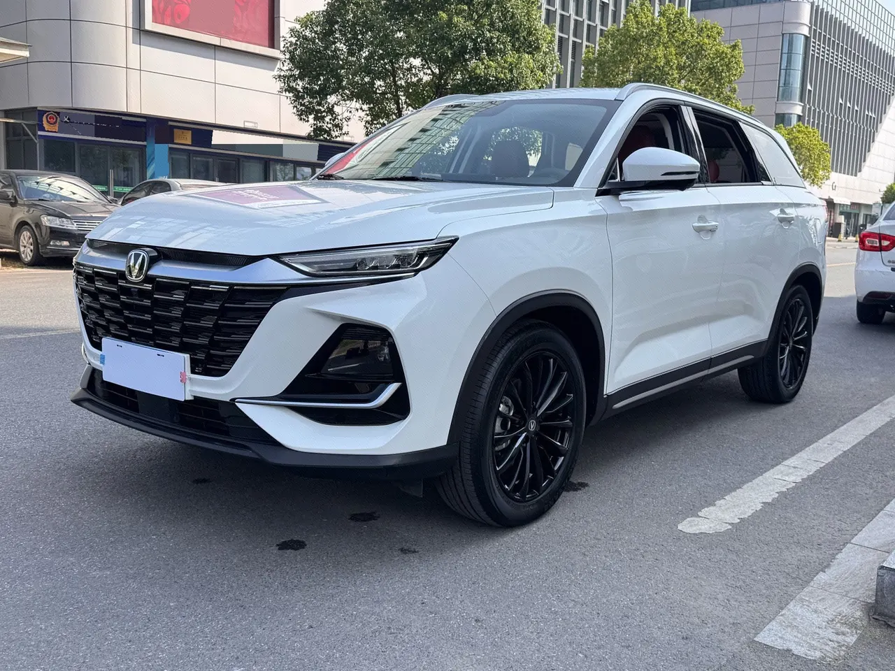 ChangAn 2026 CS75 PRO 1.5T exclusive 7-seat automatic gear - View 1