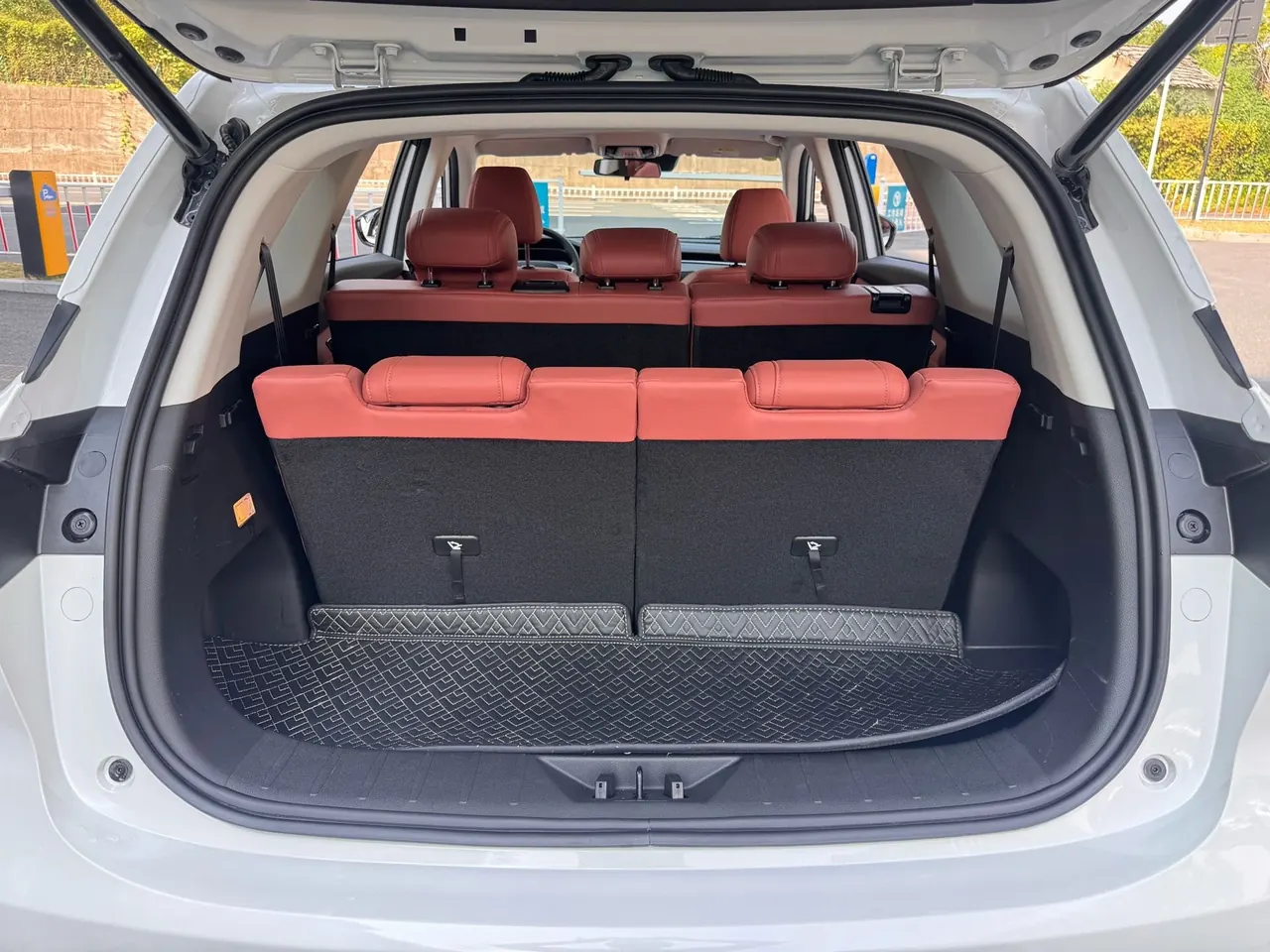 ChangAn 2026 CS75 PRO 1.5T exclusive 7-seat automatic gear 11