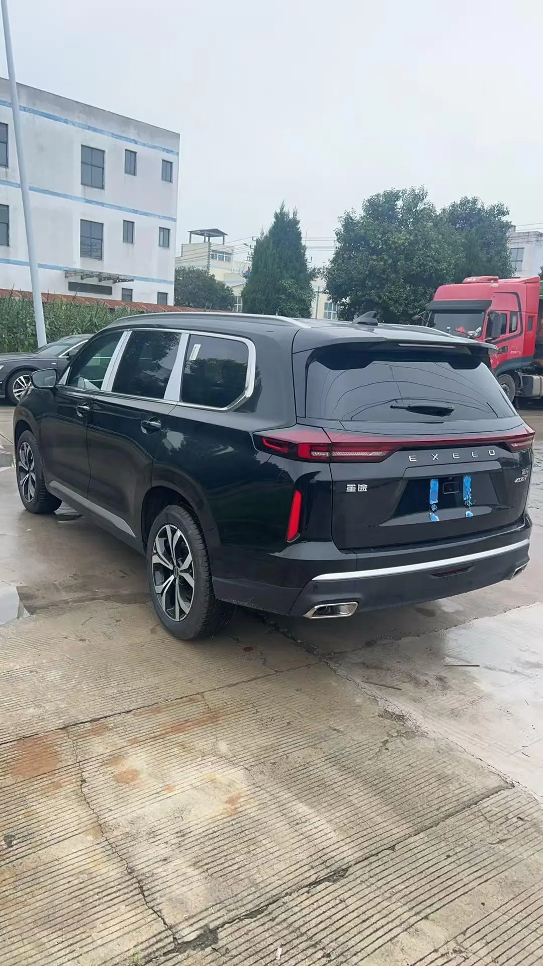 Xingtu 2026 Moon 2.0T 400T Two-Drive Star Edition 7-seat Automatic Gear 5