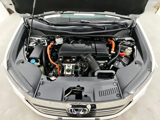 Honda 2024 Odyssey Hybrid 2.0 Stepless Sharp and Pleasant Edition Automatic Gear 7