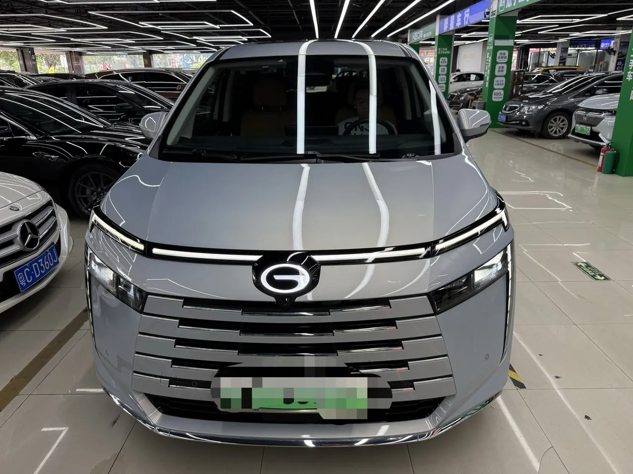 GAC Trumpchi 2024 E8 2.0 150km MAX Automatic Transmission 2