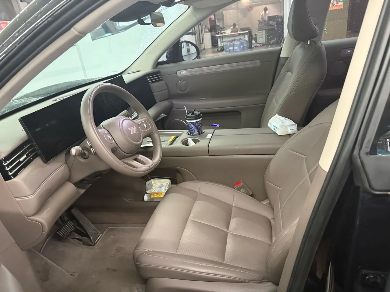 IM 2026 IM LS8 52 Max Luxury Six-seat Automatic Gear 5
