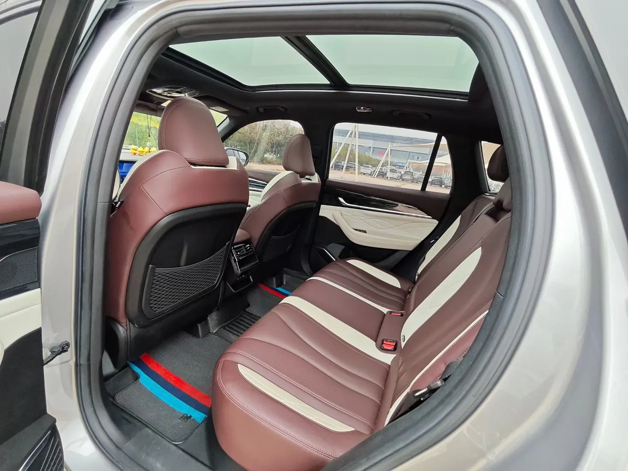 Geely 2023 XingyueL (Monjaro) 2.0TD high-power two-wheel drive flagship automatic transmission 7