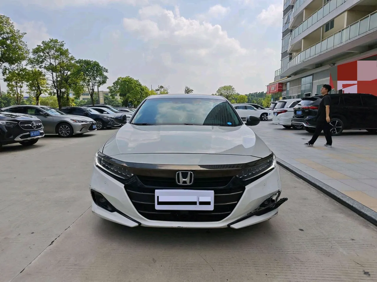 Honda 2022 10th Generation Accord 1.5T Stepless 260TURBO Magic Night Premium Edition Automatic Gear 2
