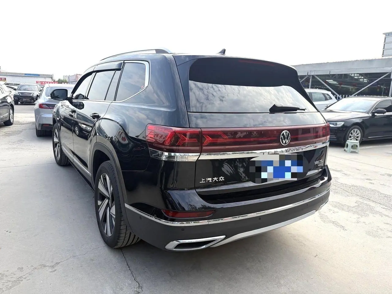 Volkswagen 2024 Tuang 2.0TSI 380TSI four-wheel drive Longyao version automatic gear 3
