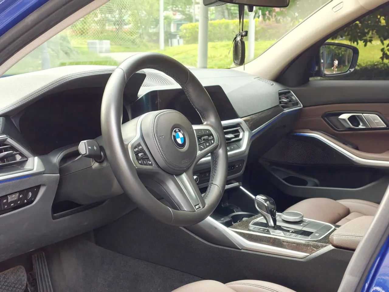 BMW 3 Series 2020 325Li 2.0T M Sports Suit Automatic Gear 5