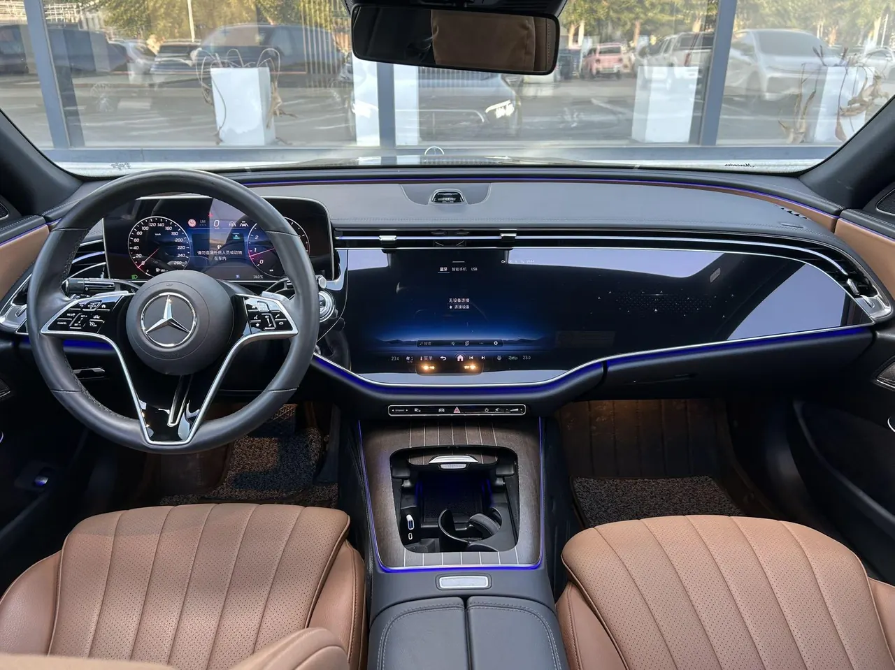 Mercedes Benz E Class 2024 E 300 L 48V 2.0T Luxury Automatic Gear 4