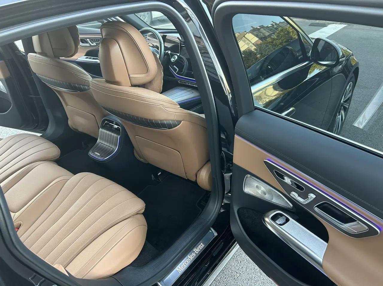 Mercedes Benz E Class 2024 E 300 L 48V 2.0T Luxury Automatic Gear 7