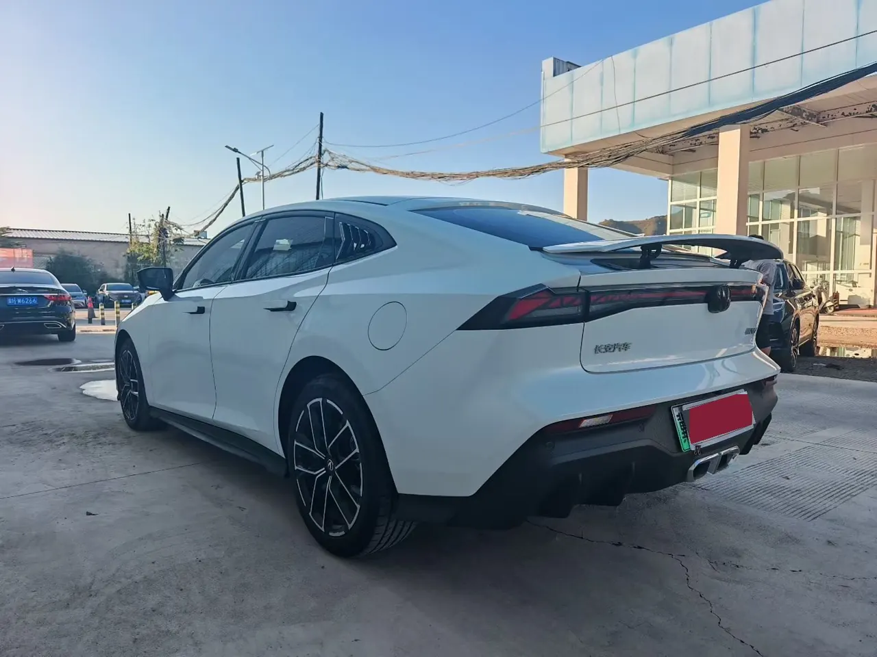 ChangAn 2024 UNI-V Zhidian iDD 1.5 Stepless Blue Whale 136km Zhiku Automatic Gear 6