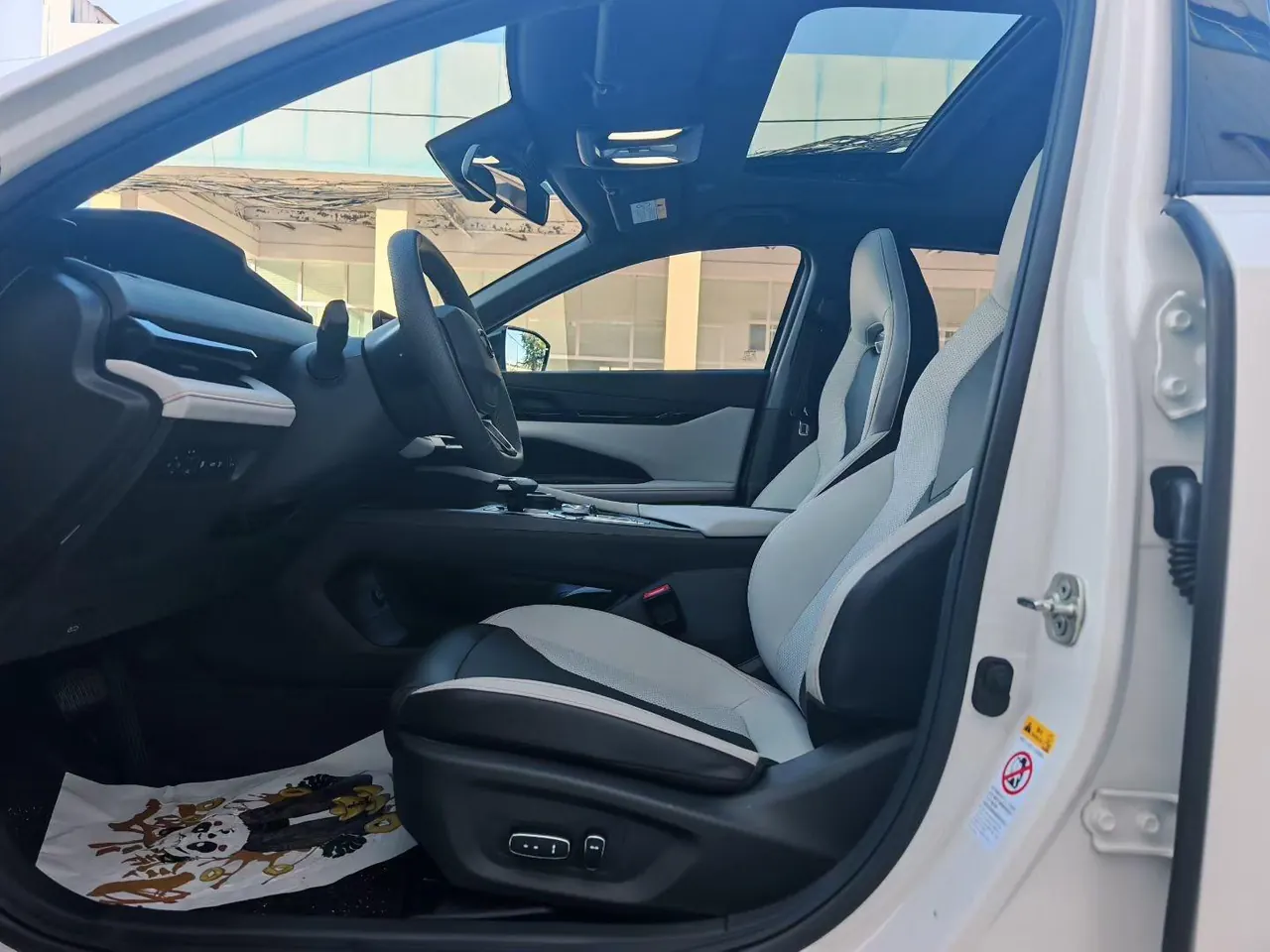 ChangAn 2024 UNI-V Zhidian iDD 1.5 Stepless Blue Whale 136km Zhiku Automatic Gear 7